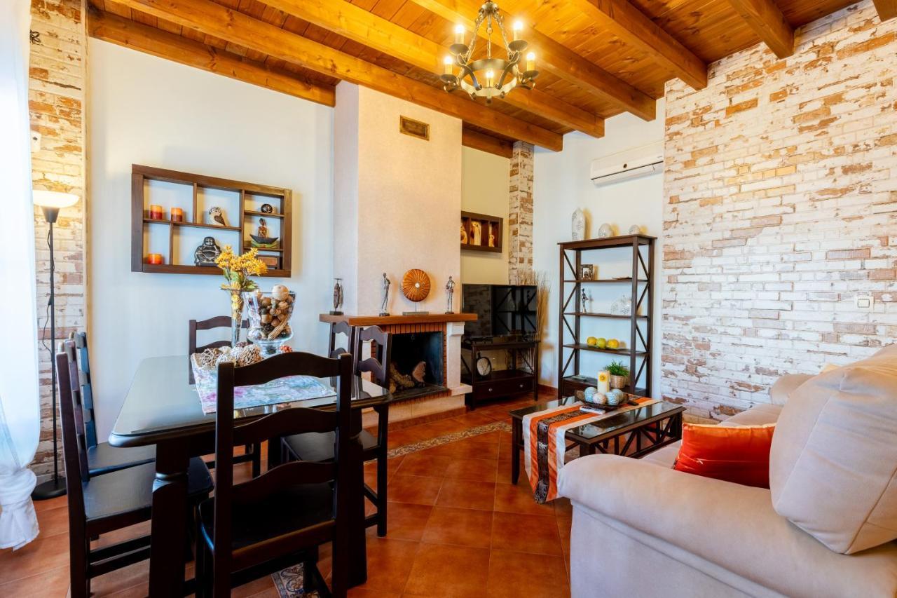 Vll Vivienda Rural A Las Puertas De Donana Villamanrique De La Condesa Eksteriør bilde
